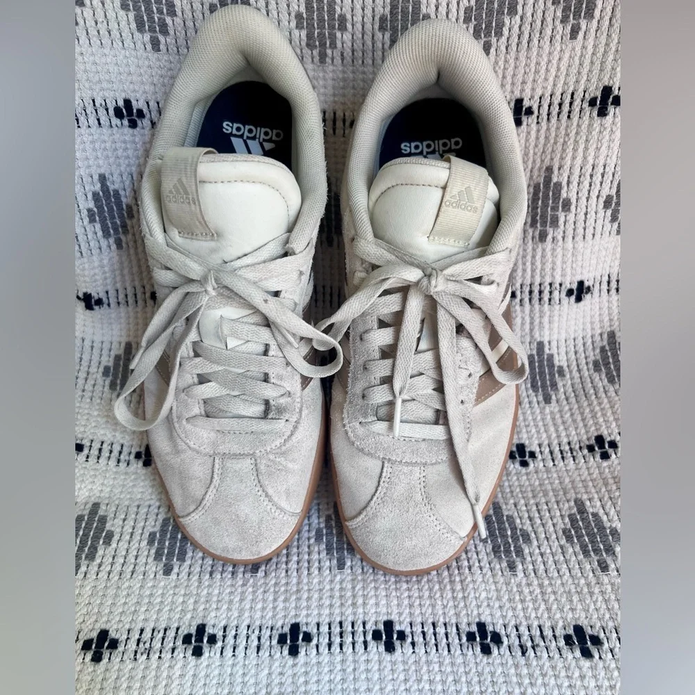Adidas VL Court 3.0 Beige Suede x Gold Sneakers with Gum Sole, Size 9 - Picture 2 of 6